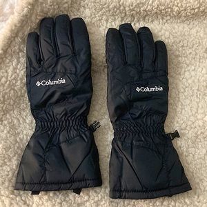 NWOT Men’s Six Rivers Gloves